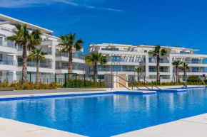 Vitta Nature - 3 Bed - Pool & Gym - Sea view